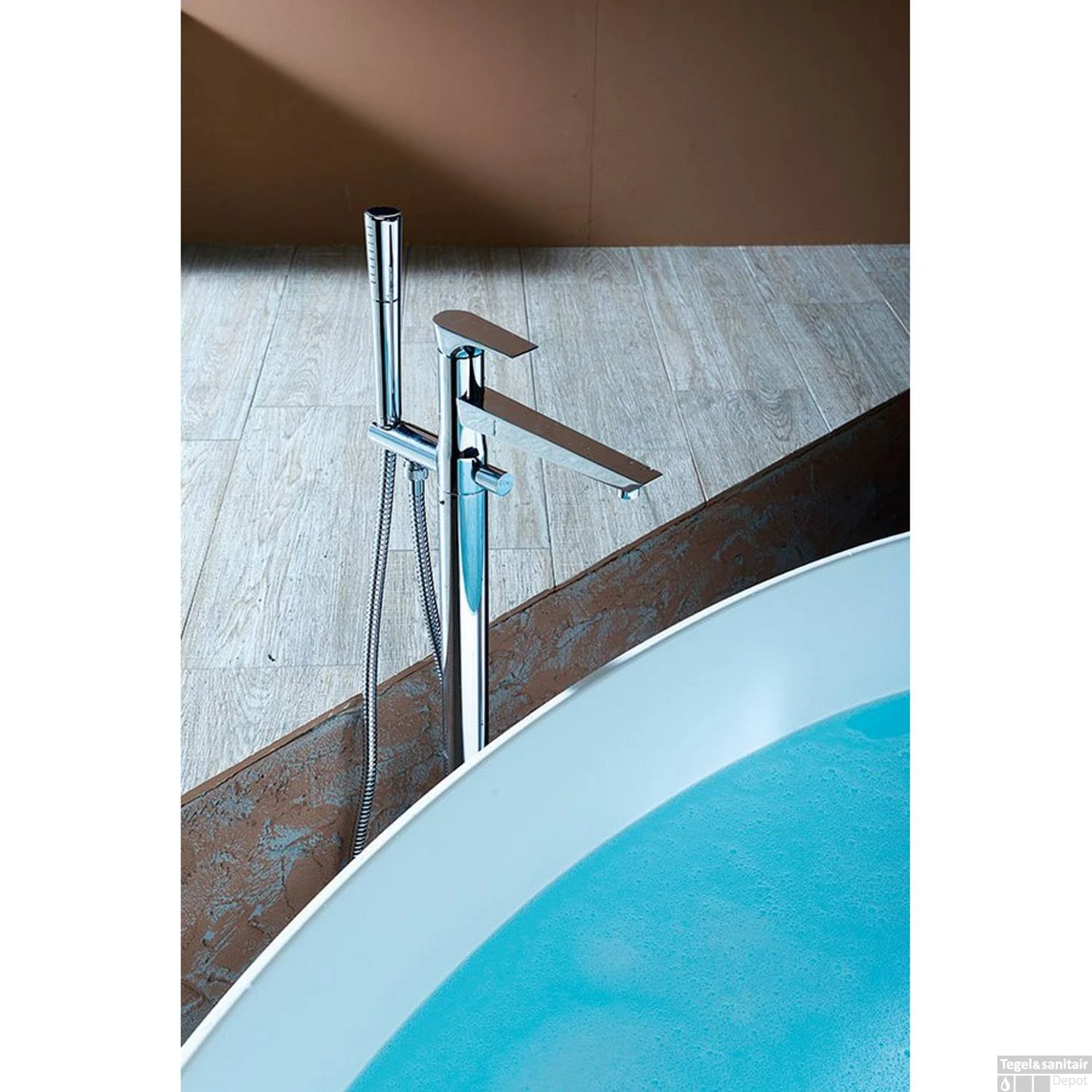 Vrijstaande Badmengkraan Sapho Axamite 99.2 Cm Met Handdouche Chroom 4 Vrijstaande Badmengkraan Sapho Axamite 99.2 Cm Met Handdouche Chroom - Afbeelding 2