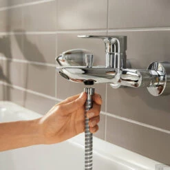 Badmengkraan Opbouw HansGrohe Rebris E Eengreeps Chroom -Hansgrohe Badkamerinterieur Winkel badmengkraan opbouw hansgrohe rebris e eengreeps chroom 2