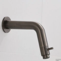 Fonteinkraan Boss & Wessing Iron Inbouwkraan Gunmetal