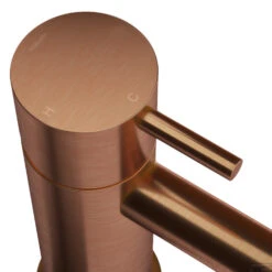 Hoofddouche Hotbath Cobber Opbouw 30 Cm Geborsteld Koper -Hansgrohe Badkamerinterieur Winkel m106bc hoofddouche hotbath cobber opbouw 30 cm geborsteld koper 1