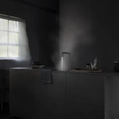 Quooker Fusion Square Mat Zwart Met Combi Boiler + -Hansgrohe Badkamerinterieur Winkel quooker fusion square black met pro3 vaq e boiler sfeer1