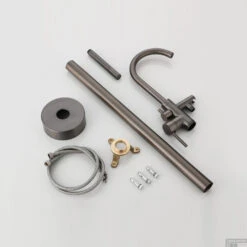 Vrijstaande Badkraan Boss & Wessing Exclusive Met Handdouche Gunmetal -Hansgrohe Badkamerinterieur Winkel vrijstaande badkraan boss wessing exclusive met handduoche gunmetal detail2