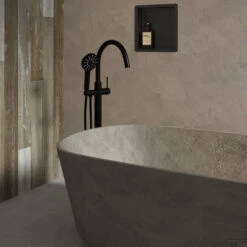 Vrijstaande Badkraan Brauer Black Met Handdouche Rond Mat Zwart -Hansgrohe Badkamerinterieur Winkel vrijstaande badkraan brauer black met handdouche rond mat zwart sfeer