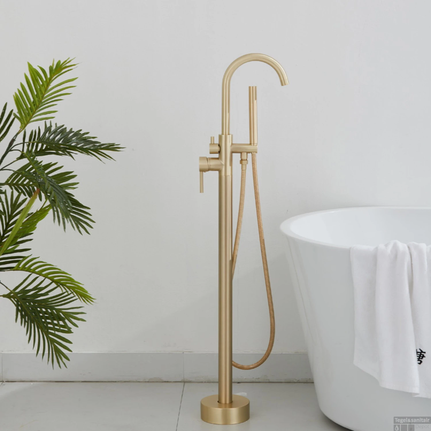 Vrijstaande Badkraan Boss & Wessing Gold Geborsteld Messing Mat Goud 3 Vrijstaande Badkraan Boss & Wessing Gold Geborsteld Messing Mat Goud