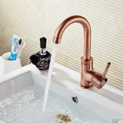 Wastafelkraan BWS Koper Met Hoge Uitloop Geborsteld Koper -Hansgrohe Badkamerinterieur Winkel wastafelkraan bws koper met hoge uitloop geborsteld koper 3